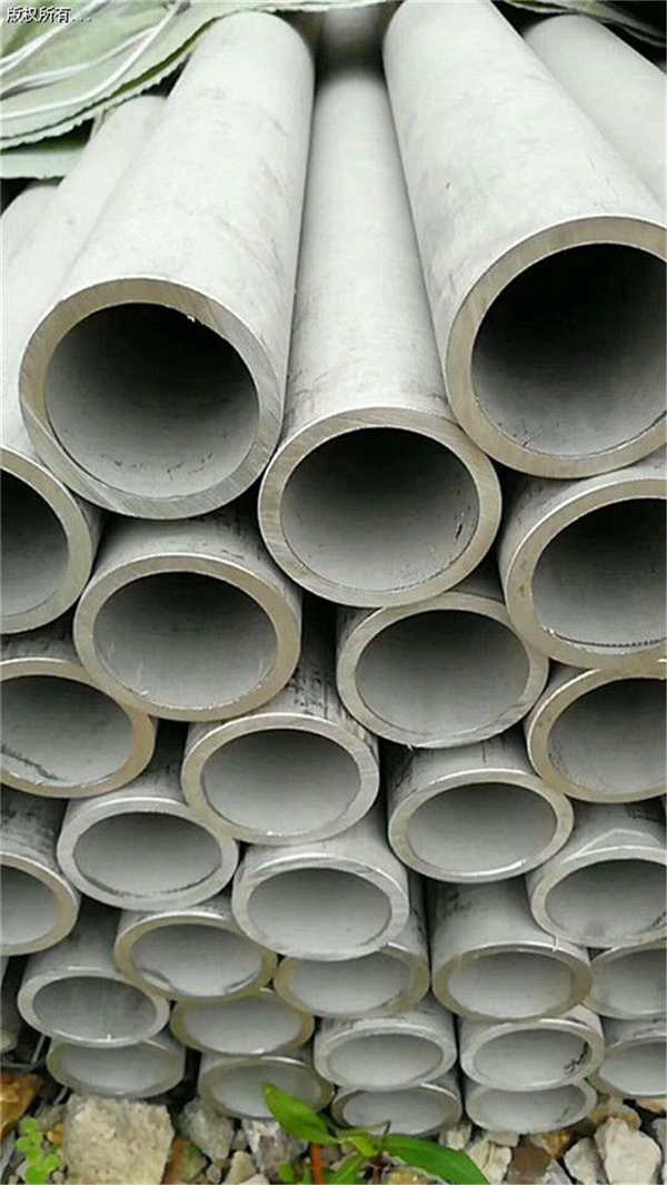 5CM厚的304不锈钢板要用特殊的切割工具加工 5CM厚的304不锈钢板要用特殊的切割工具加工